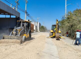 *Ejecuta COMAPA trabajos de reposición de carpeta asfáltica en la colonia Campestre*