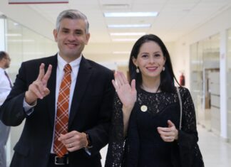 MC propone carteles informativos obligatorios en toda obra pública