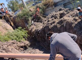 Reemplaza COMAPA tubería sanitaria en Puerta del Sol