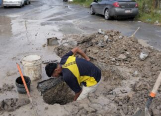 Atendió COMAPA fugas de agua potable en distintos sectores de Reynosa