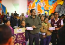 Entregó Alcalde Carlos Peña Ortiz, Tarjetas de las Becas Rita Cetina en Reynosa
