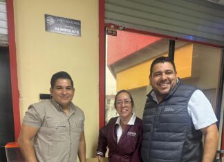 PT entrega 6 mil firmas a Morena