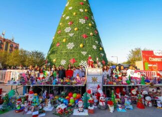 “Compartiendo la Navidad” deleitó a las familias reynosenses en la plaza principal de Reynosa