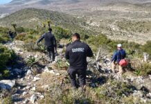 Guardia Estatal rescata a pareja extraviada en sierra de Bustamante
