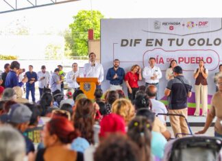 *Entregó Carlos Peña Ortiz beneficios de DIF En Tu Colonia*