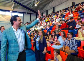 *Apadrinó a la Generación 2023-2026 de la Secundaria Carmen Serdán el Alcalde Carlos Peña Ortiz*